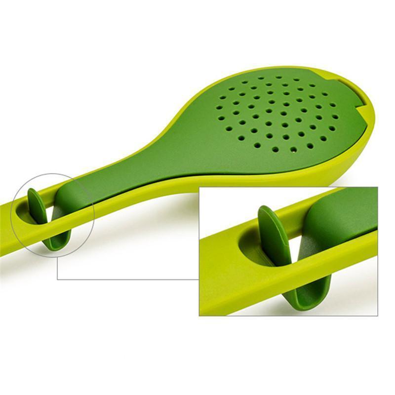 معلقة ومصفاة للأعشاب والتوابل للأستمتاع بالطعام