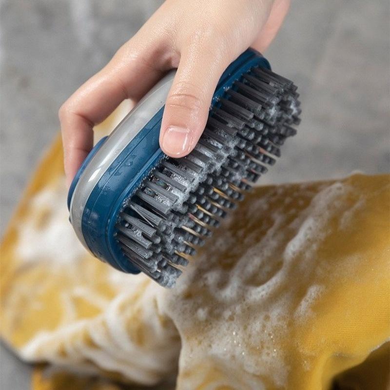 فرشة ملابس بخزان