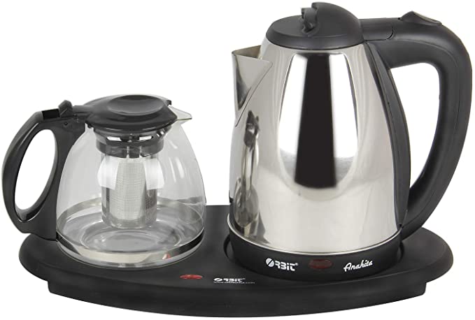 غلايه مع ابريق شاي