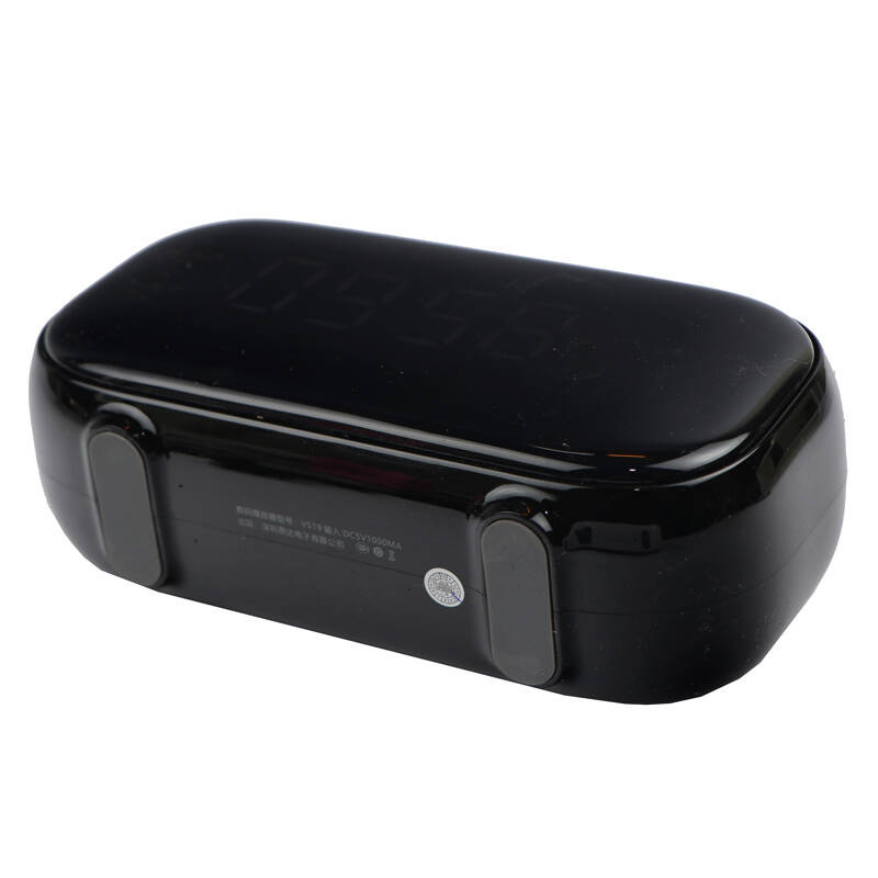 منبه وساعة ومكبر للصوت بلوتوث بشاشة ليد رقمية في جهاز واحد