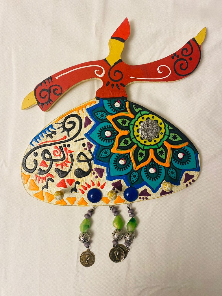 علاقة مفاتيح خشب هاند ميد تنورة باشكال وكلمات مختلفة