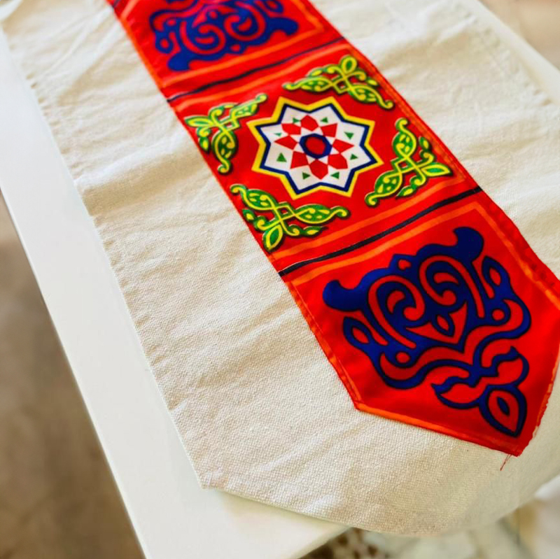 طقم مفرش سفرة رانر رمضاني 7 قطع  بالوان مختلفة