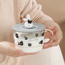 مج زجاج بغطاء سيليكون مزين بأرنوب للمشروبات الساخنة والفروت سلات والكورن فليكس بيد