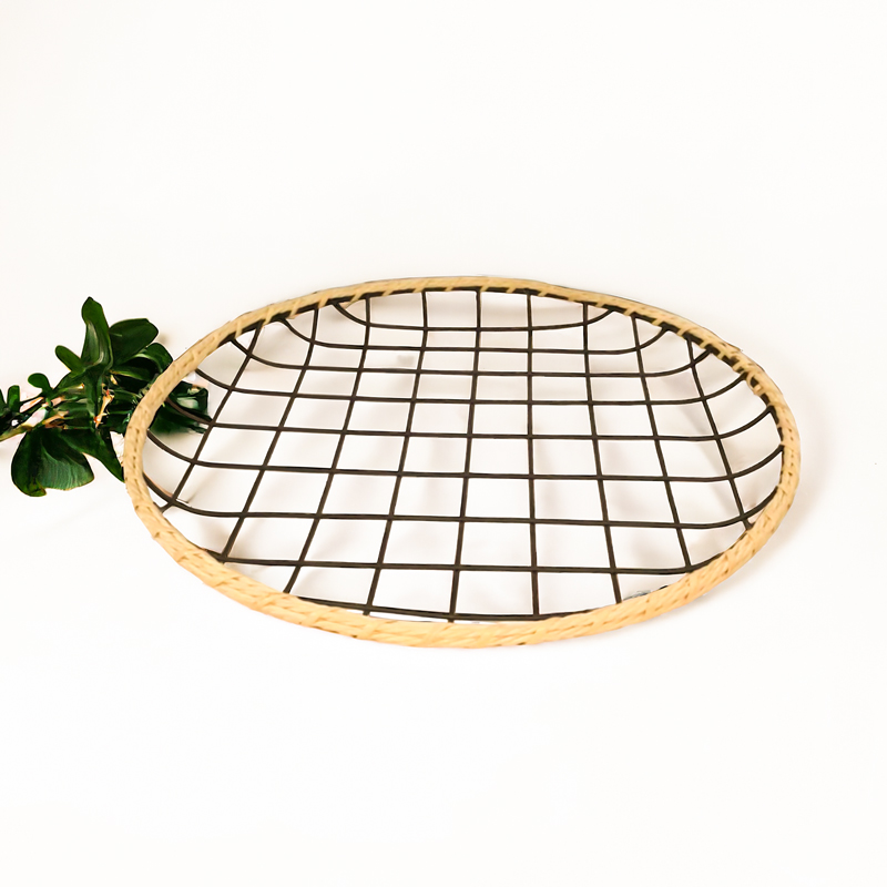 سلة حمل الخضروات وتقديم الفواكه للضيوف بشكل شيك معدن بخيوط من الخوص