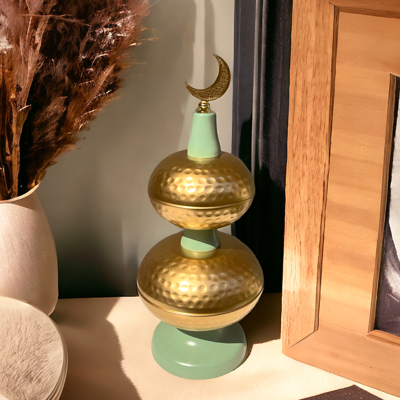 تمرية 2 دور لحمل وتقديم التمر والمكسرات والشوكولاتة والكاندي بغطاء مزين بهلال رمضان