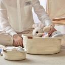 باسكت كتان لحمل وتنظيم الملابس ولعب الأطفال وادوات العناية بالشعر والبشره بيد من الجانبين لسهولة الحمل