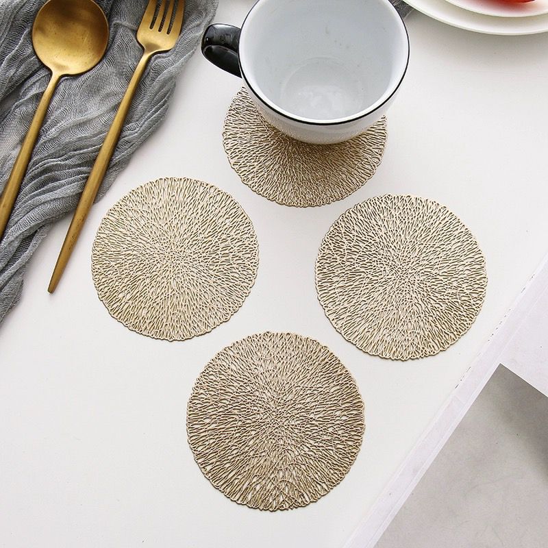 طقم كوستر جولد ميني 6 قطع حامل للأكواب والشموع وقطع الديكور