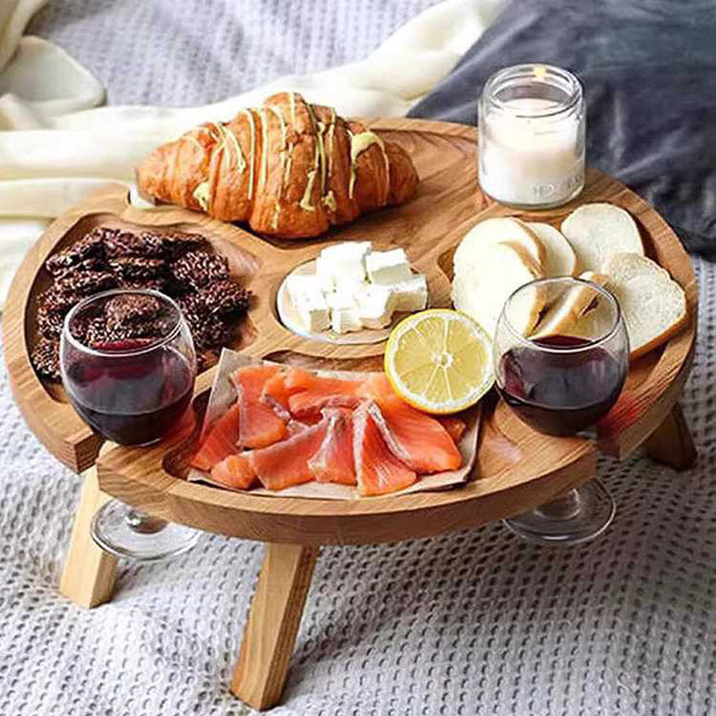 ترابيزة ميني بأرجل قابله للطي مقسمة 5 خانات لتقديم وتناول الفطار علي السرير