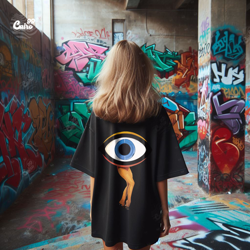 Blue Eye تيشيرت اوفر سايز قطن باللون الاسود للنساء