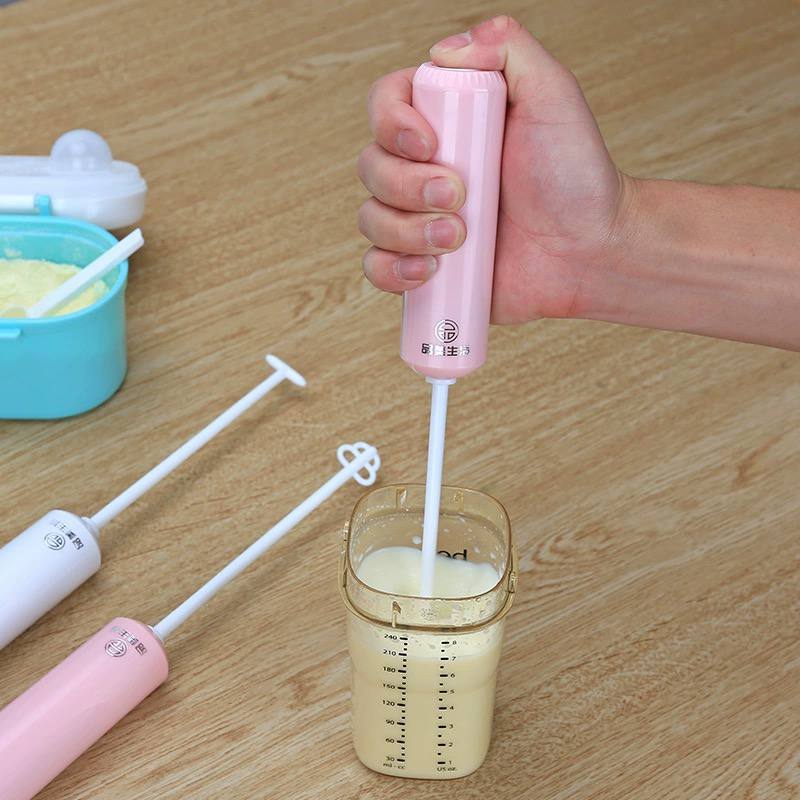 مضرب للنسكافيه مزود ب 2 رأس لخفق البيض و الحليب بسهولة