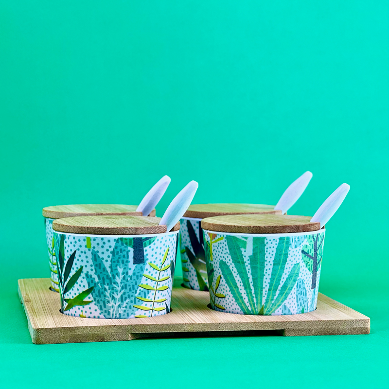 طقم برطمانات ملامين 4 قطع بحامل خشبي للتوابل والشاي والسكر بمعالق لسهولة الأستخدام