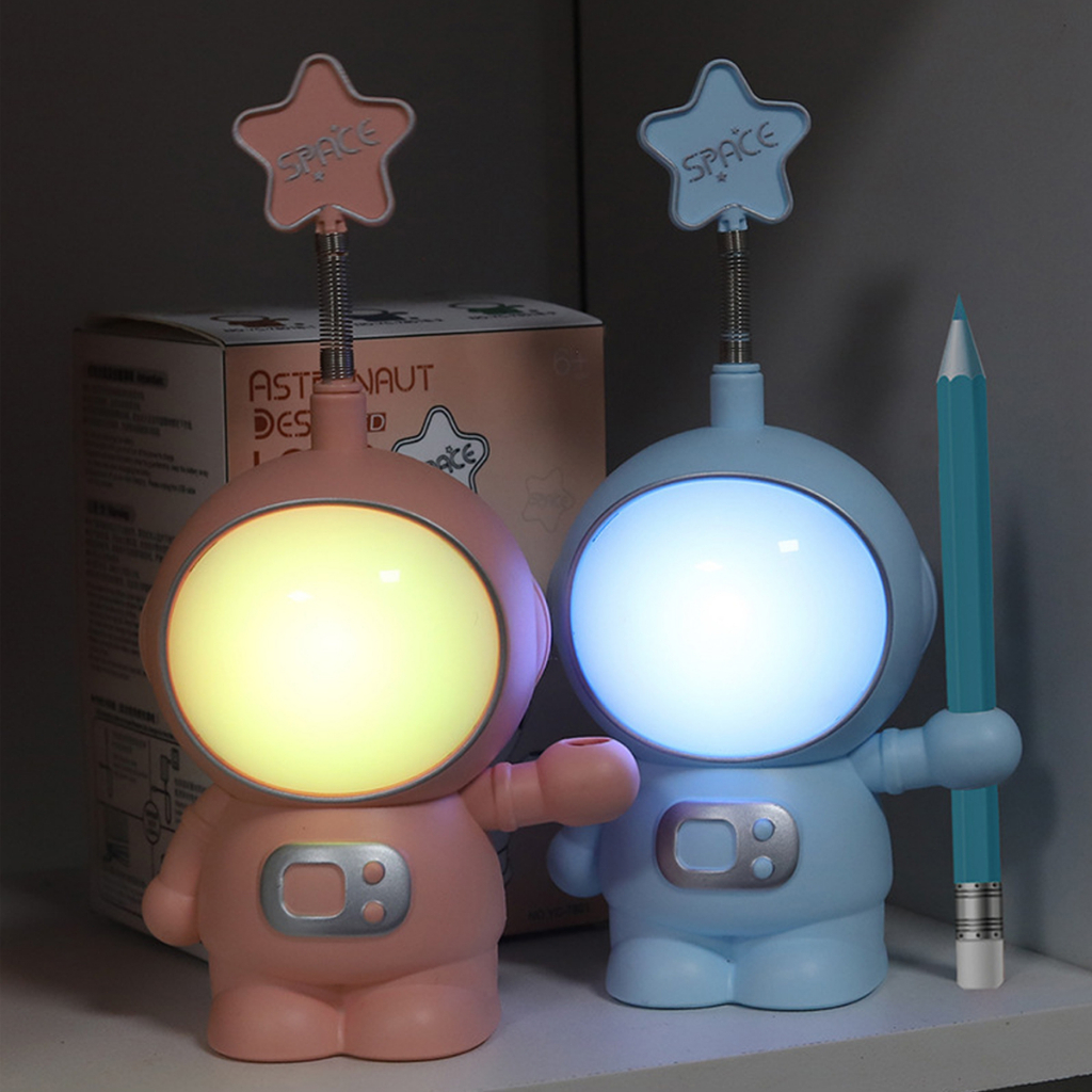 وناسة مكتب علي شكل رجل فضاء باضاءة 6 الوان مختلفة يو اس بي