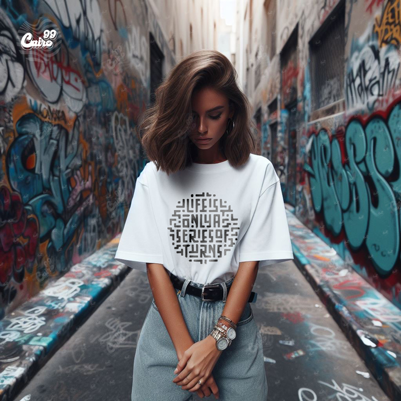 Life Is Only A Series Of Turns  تيشيرت اوفر سايز قطن باللون الأبيض للنساء