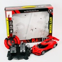 عربية سباق مع دواسات بنزين و فرامل وريموت تحكم عن بعد ببطاريه قابله للشحن