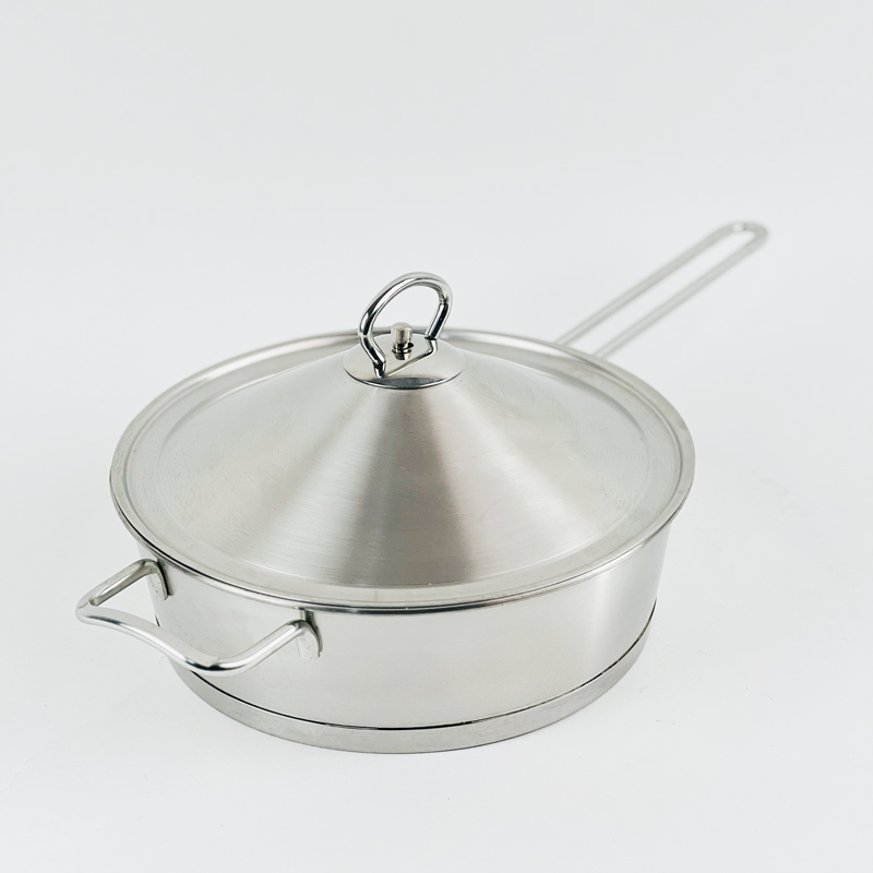 طاسة استانليس ستيل بغطاء ومقبض يد لسهولة الحمل مقاس 24سم 2.80 لتر