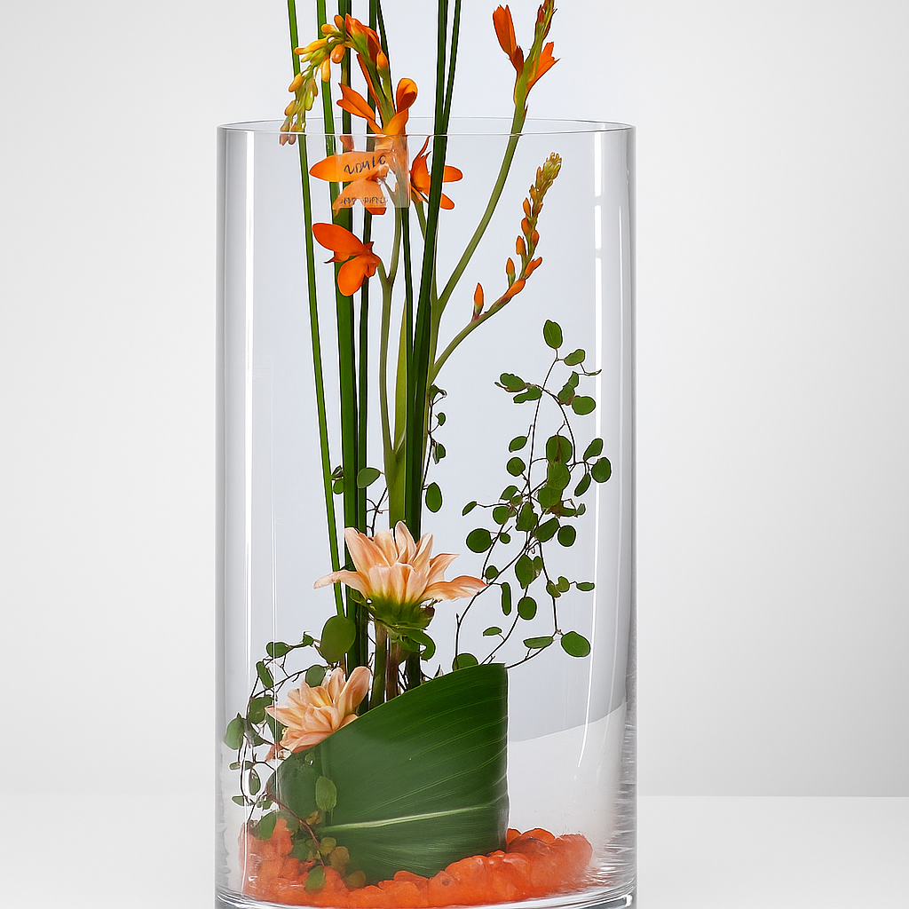 فازة زجاج شفاف بتصميم أسطواني الشكل مقاس 13 * 26 سم