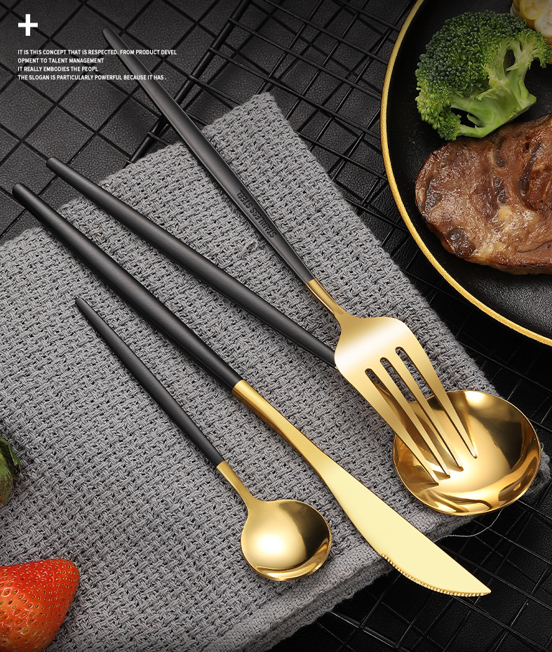 طقم معالق وشوك وسكاكين جولد أنيق ٢٤ قطعة اسود مثالي للعزومات