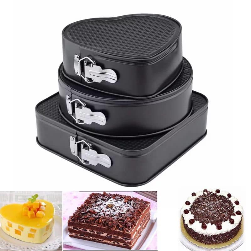 طقم صوانى كيك تيفال كلبس ٣ اشكال دائرى ومربع وقلب