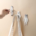 حامل وماسك لفرش الاسنان وادوات المطبخ والشنط باشكال كرتونية مميزة