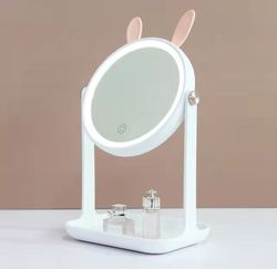 استاند مرايا مضيئة علي شكل ارنب مع رف لتنظيم ادوات الميكب