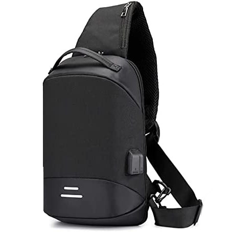 شنطة كتف رجالي وتر بروف برقم سري ووصلة يو اس بي لشحن الموبايل