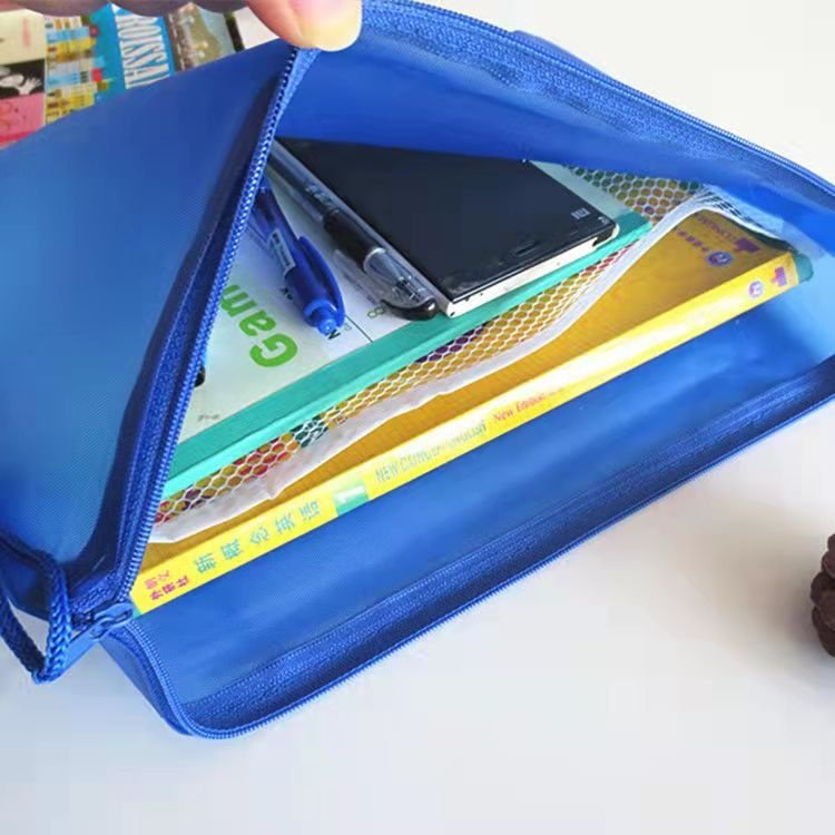 حافظة ورق ومستندات مقسمه بجيب شبكي من الداخل بسوستة