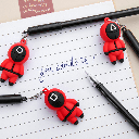 قلم جاف ازرق بغطاء بلعبة على شكل سكواد جيم عملي ومختلف