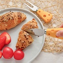 طقم شوكة وسكينة جبنة بمقبض مميز