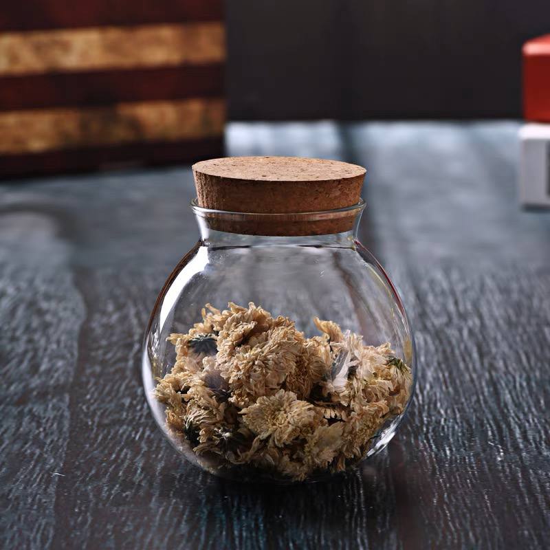 برطمان زجاجي 500 ملي حافظ للتوابل والمكسرات وقطن الميكب والاذن متعدد الاستخدام بغطاء محكم الغلق