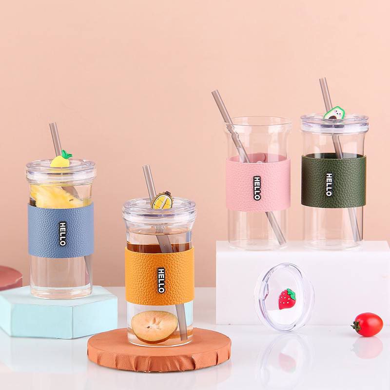 Chic Glass Cup with Lid &amp; Straw Perfect for Hot Drinks with Leather Sleeve 500 ml