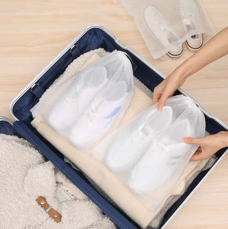 شنطة وتربروف لحفظ وتنظيم الأحذية داخل شنط السفر والجيم