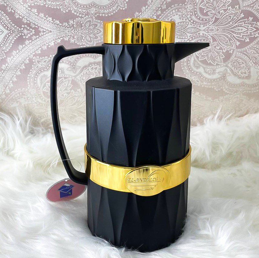 ترمس حراري انيق حافظ لحرارة المشروبات لاطول فترة بيد لسهولة الحمل في السفر والرحلات والتخييم 1 لتر