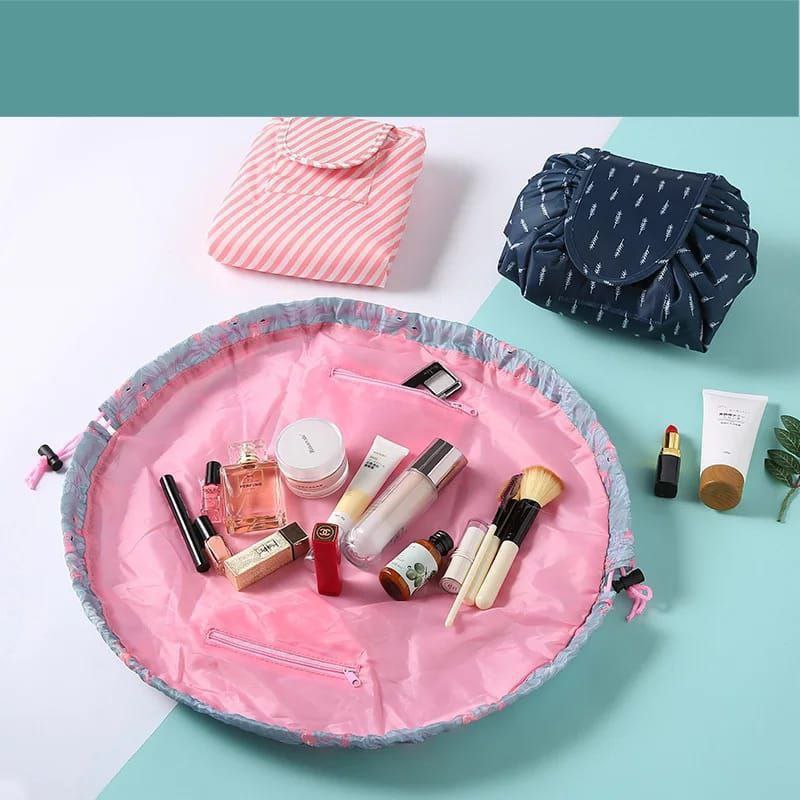 شنطة المكياج و الإكسسورات وتربروف خفيفة الوزن للحفاظ علي المتعلقات الهامة