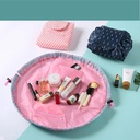 شنطة المكياج و الإكسسورات وتربروف خفيفة الوزن للحفاظ علي المتعلقات الهامة