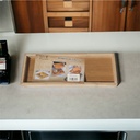 صينية خشب لحمل وتقديم المكسرات والكاندي وتستخدم كحامل للميكب والاكسسوارات علي التسريحة