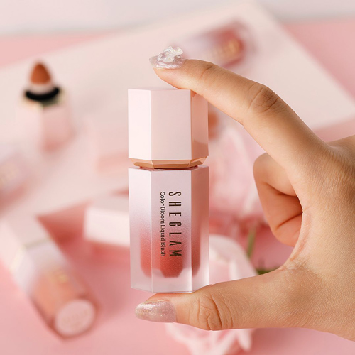 Love Cake درجة Sheglam بلاشر ليكويد من