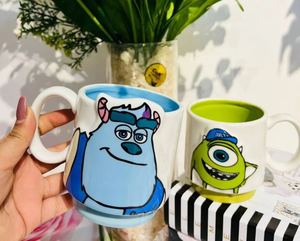 طقم مج شلبي سولوفان ومارد وشوشني ثري دي 400 ملي للكابلز والاصحاب من البورسلين بيد