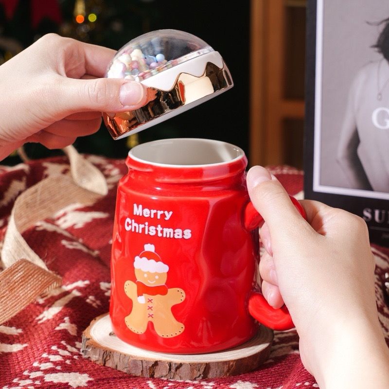 مج بورسلين 400 ملي بألوان وأشكال كرتونية مختلفة وغطاء مزين بكرات ويد للمشروبات الباردة والساخنة