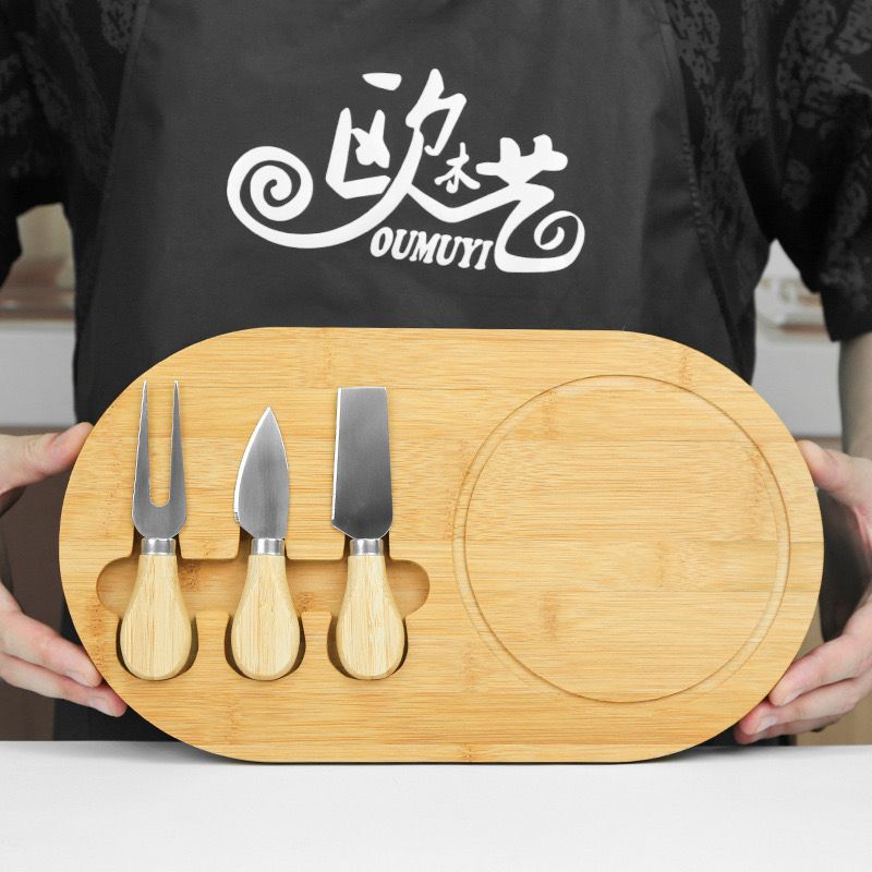 لوح تقطيع خشبي للجبن والخبز مع طقم سكاكين وشوك 3 قطع مميز للمطبخ والسفرة