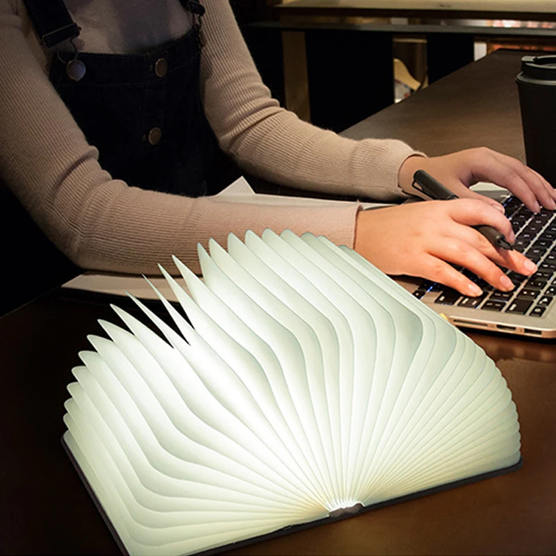 اباجورة كتاب خشبي 7 الوان قابل للطي لغرف النوم والأطفال والمكتب