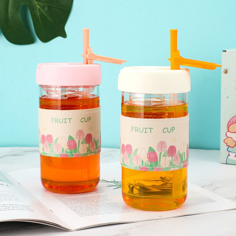 مج ديتوكس زجاج 600 ملي بشاليموه بجزء خاص لتقطيع الخضروات والفواكه منفصلة عن المياه لصحة وبشرة أفضل