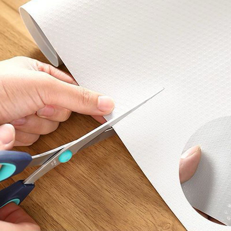 رول بطانة وتربروف مانع للأنزلاق 10 متر لأرفف وأدراج الدواليب والثلاجات قابل للقص والغسيل