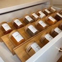 رف خشب لحمل وتنظيم وترتيب برطمانات التوابل داخل دواليب وأدراج المطبخ