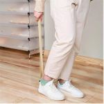 [HH00019716] لبيسة حذاء طويلة بمقبض مريح لتسهيل لبس الاحذية