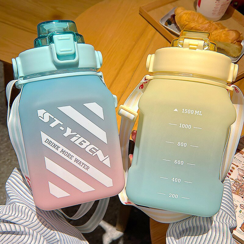 Jumbo Water Bottle With Straw 1500 ml