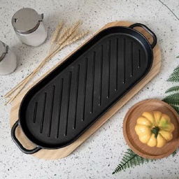 [HH00009959] جريل لشوي الفراخ واللحوم والخضار من حديد الزهر غير قابل للصدأ بيد مع حامل خشب للتقديم علي السفرة بشكل شيك